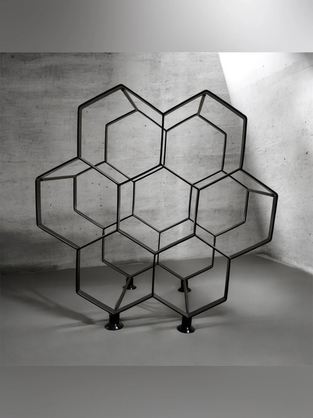 🛍️SALE🛍️Modern Black Metal Honeycomb Wine Rack- Suction Cup Base